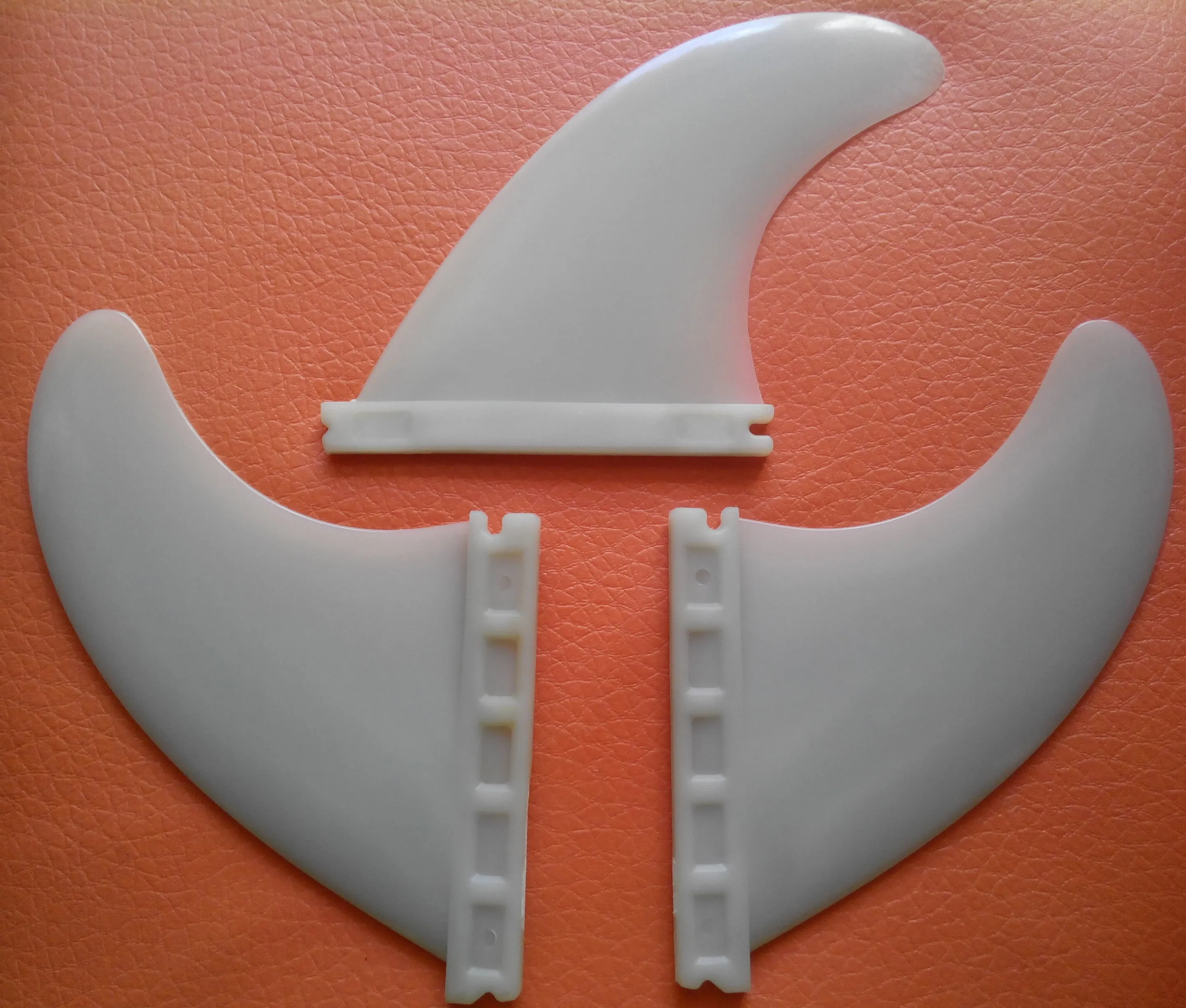 Black Fiber Glass Center SUP Tail Fin